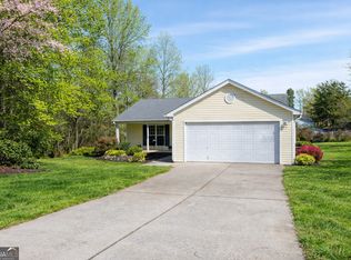 238 Ivy Hills Cir, Mount Airy, GA 30563