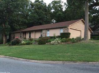 21 Lantern Hill Rd, Little Rock, AR 72227