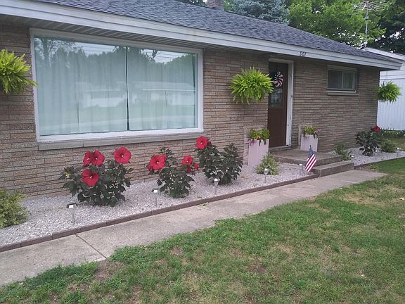 3rd image of 307 Westwood Ave