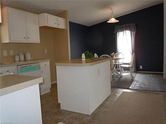 5th image of 153 Gull Dr