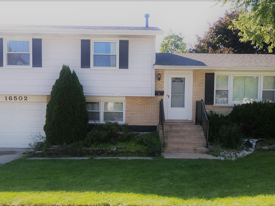 1st image of 16502 Woodlawn West Ave