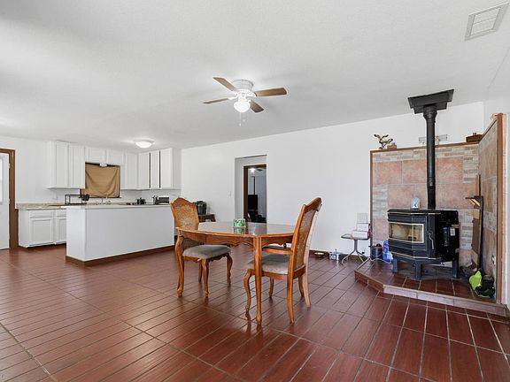 4th image of 8869 Kibbe Rd