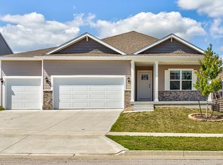 5313 Bradbury Ct, Ames, IA 50014