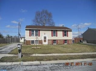 9 Leader Dr, Newark, DE 19713