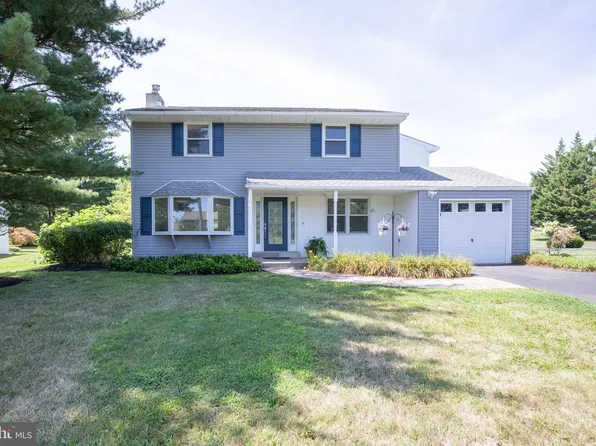 1118 Clymer Rd, Hatfield, PA 19440