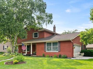 W159N10845 Captains Dr, Germantown, WI 53022