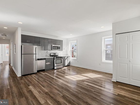4th image of 1226A S 21st St