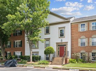 9370 Caspian Way APT 301, Manassas, VA 20110