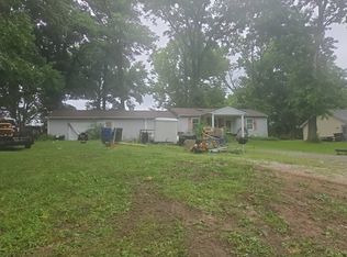 805 Lincoln St, Elsberry, MO 63343