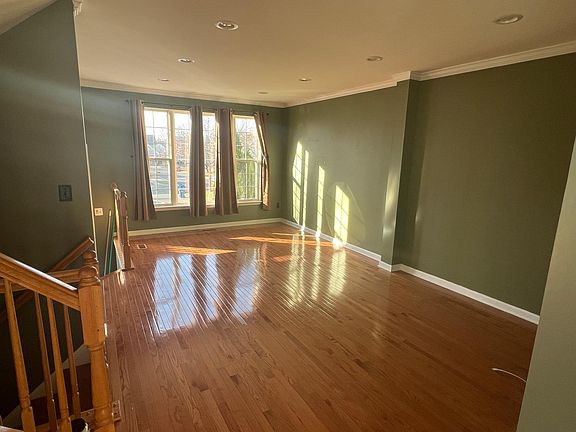 main level living/family room