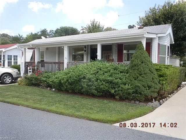 1st image of 83 Summer Place Dr