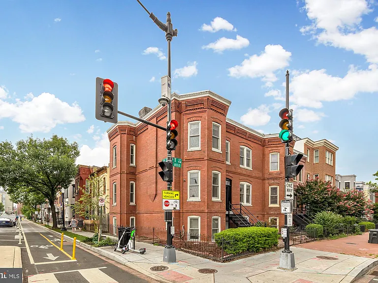 817 T St NW #B — Photo 16