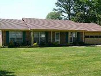 1st image of 121 Mary Lee Dr