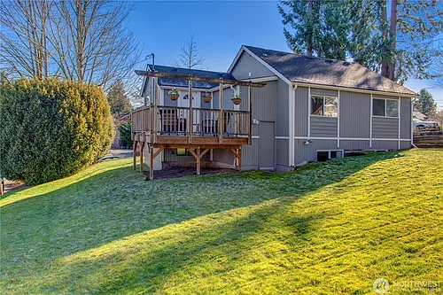 12563 17th Ave NE Photo 1