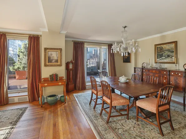 2 Beekman Place image 4 of 17