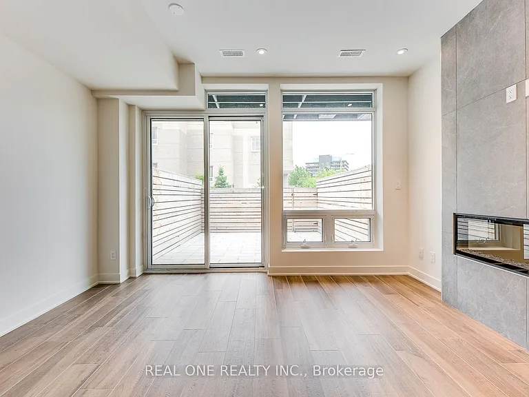 42 Sonic Way — Photo 6