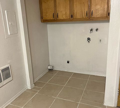 526 laundry_11262024