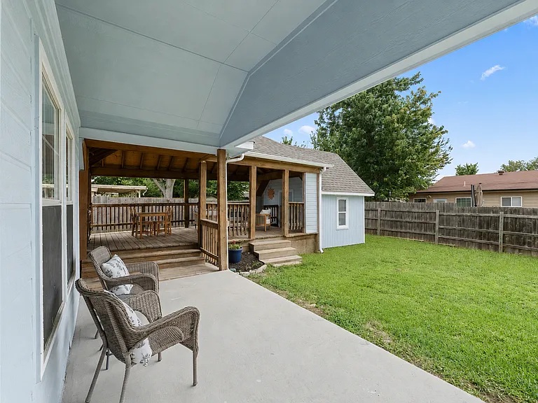 103 Cimarron Ln — Photo 34