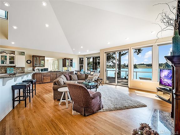 4th image of 3615 Walthew Dr SE