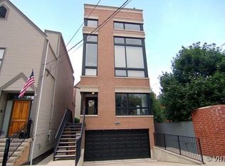 1887 N Poe St APT 1R, Chicago, IL 60614