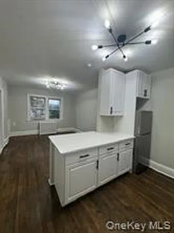 Studio, 400 sqft, $1,975 — Photo 2