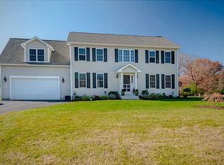 1 Doire Ct, North Smithfield, RI 02896