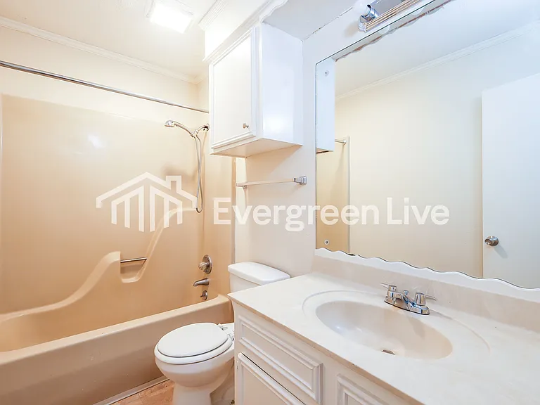 438 Terri Ln — Photo 10