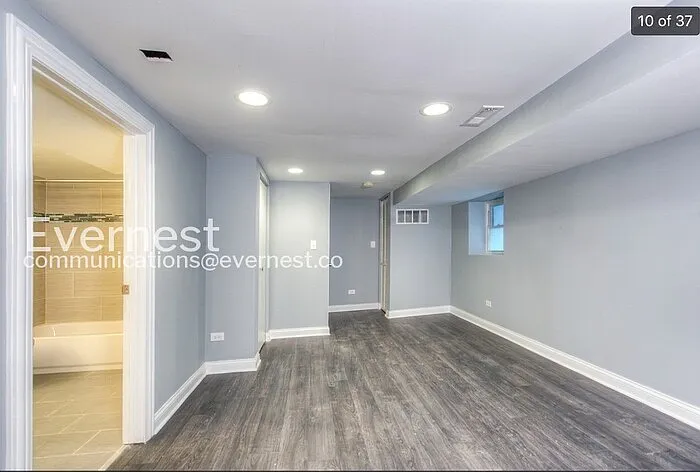 2054 N Campbell Ave #1F — Photo 9