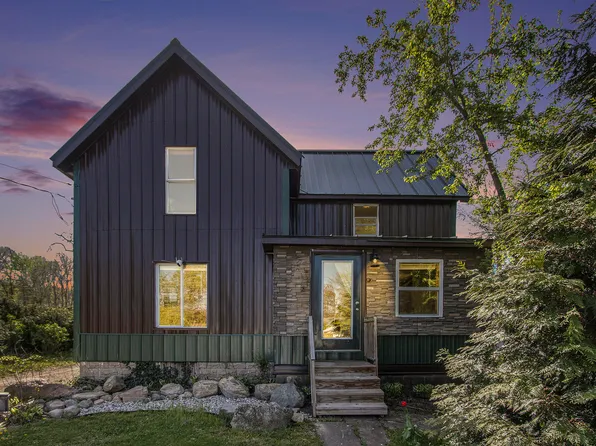 61395 N Main St, Jones, MI 49061