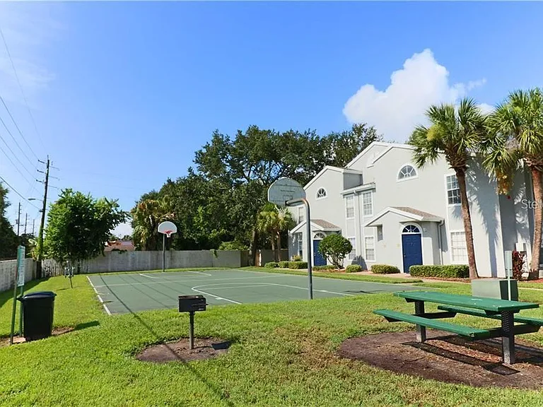 1610 Columbia Arms Cir #131 — Photo 23