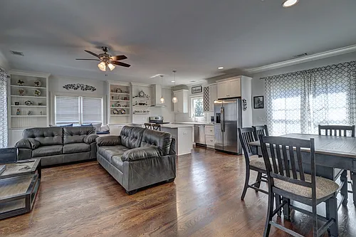 2972 Lookout Pl NE Photo 1