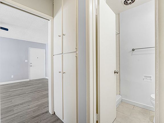5th image of 850 Victor Ave #97422a9a1