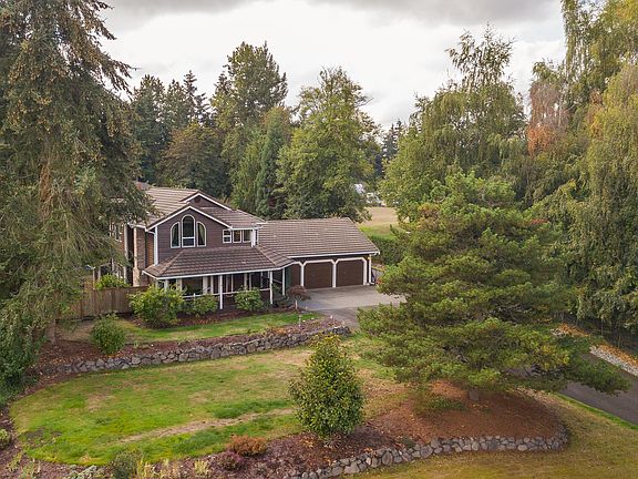 2nd image of 2514 107th Avenue Ct E