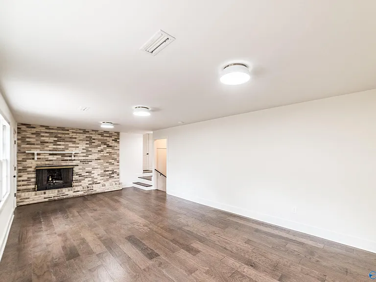 8013 Tea Garden Rd SE — Photo 25