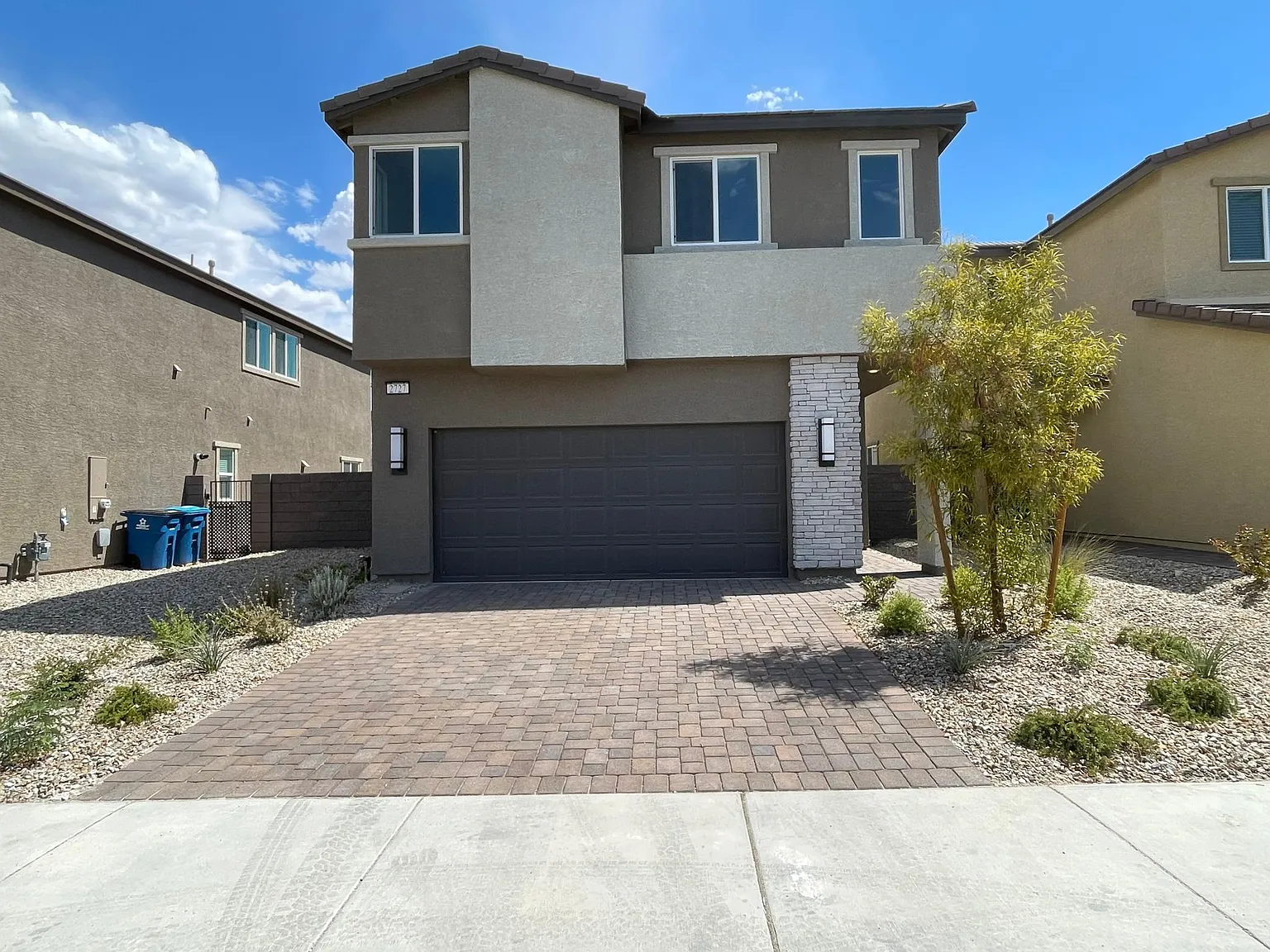 2727 High Echelon Rd — Photo 1