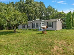 85998 Cherry Ln, Decatur, MI 49045