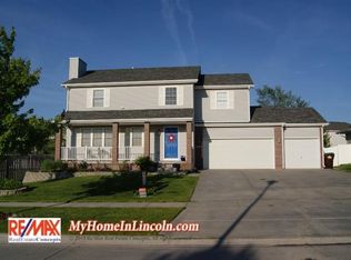 6320 Parducci Dr, Lincoln, NE 68526