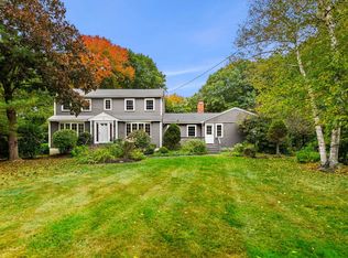 8 Marie Dr, Andover, MA 01810