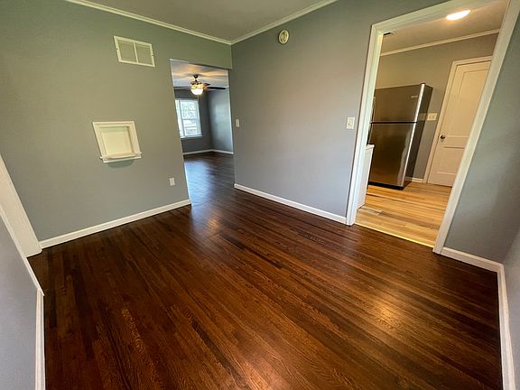 5th image of 4231 E 25th St