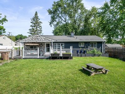 609 E Columbia Ave, Pontiac, MI, 48340