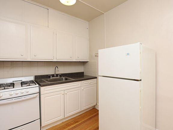 2nd image of 1245 Elmwood Ave #412