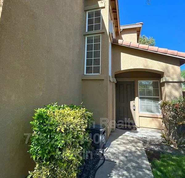 2521 Napoli Dr — Photo 3