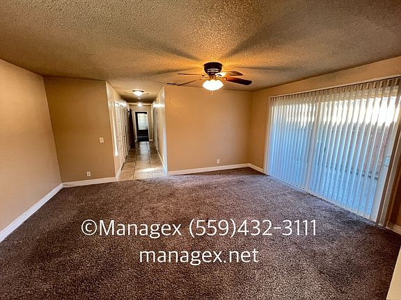 4th image of 6104 N Fresno St Unit 102