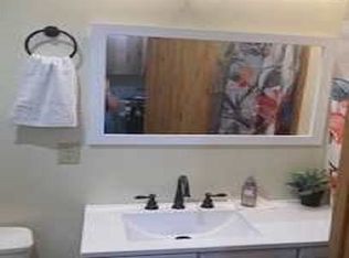 165F Church Rd APT 1, Orrtanna, PA 17353