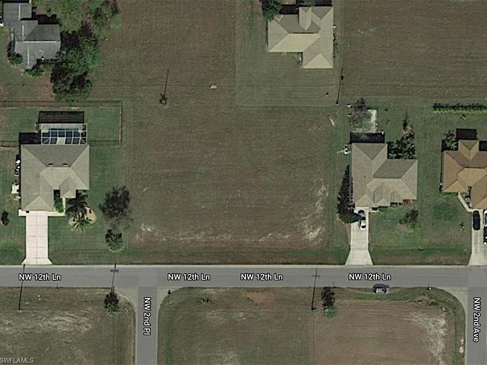 1st image of 207 NW 12th Ln