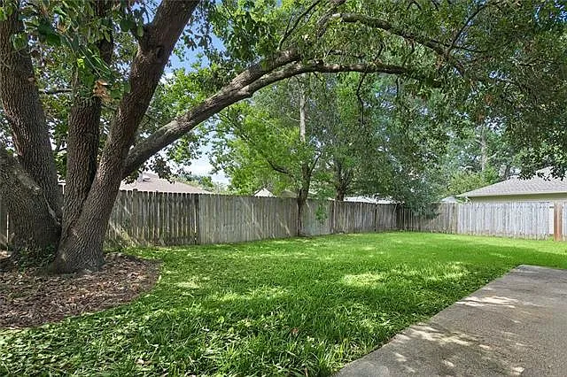 408 Cardinal Dr — Photo 13