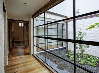 2818 Wroxton Rd, Houston, TX 77005