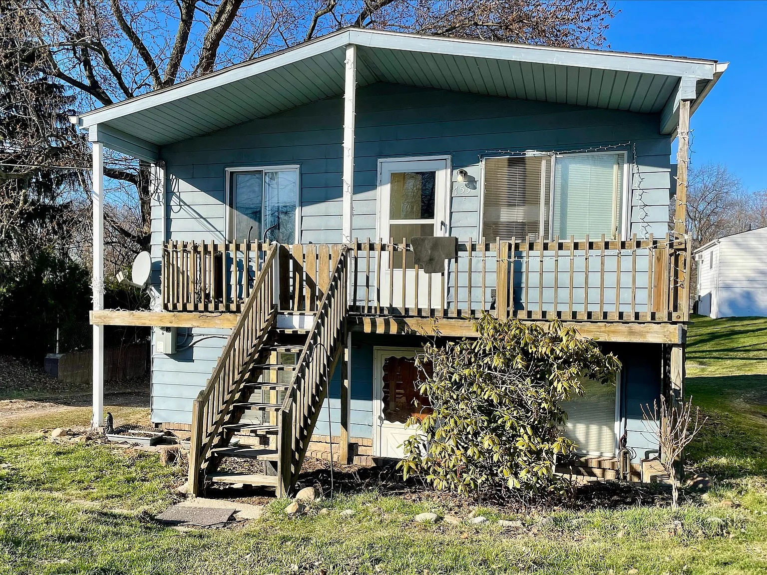 2 bed, 720 sqft, $825 — Photo 1