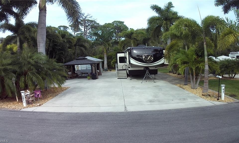 1st image of 10071 Ramblewood CT