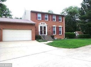 7835 Thor Dr, Annandale, VA 22003